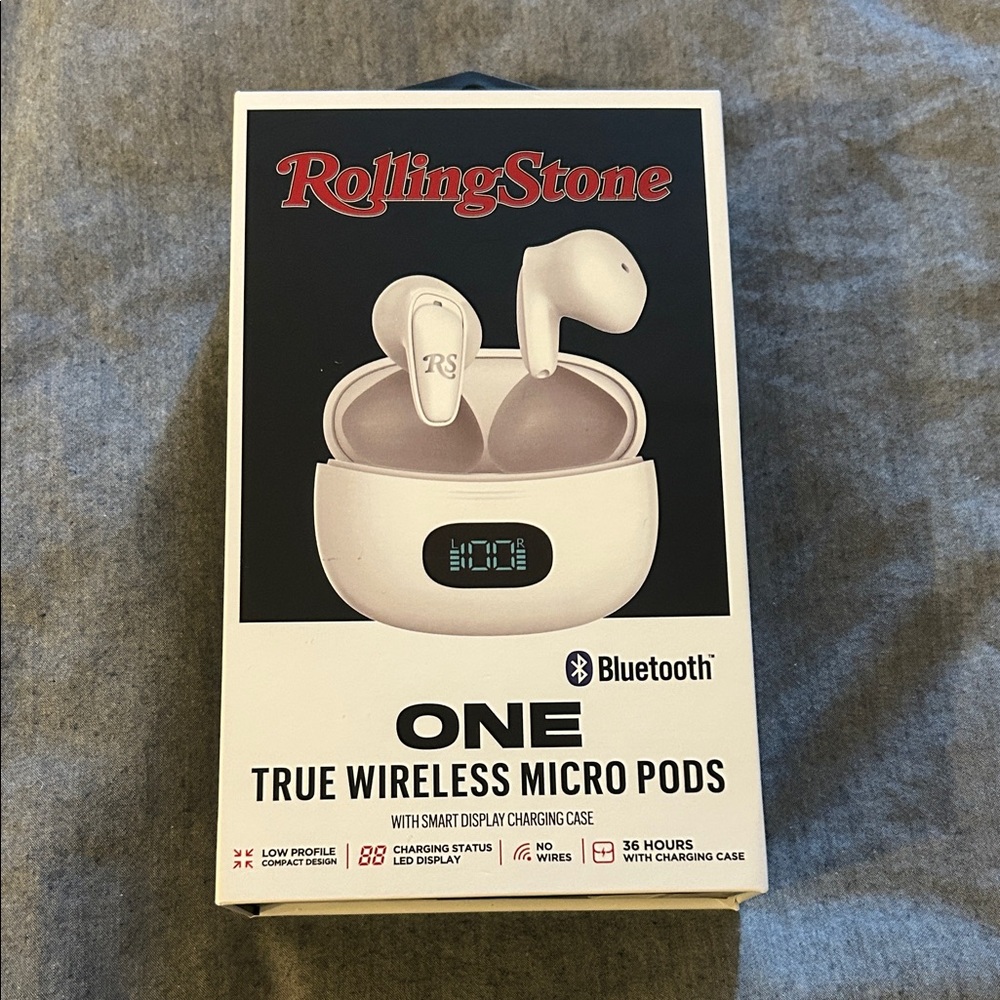 Rolling Stone White Bluetooth One True Wireless Micro Pods W/Charging Case+NIB